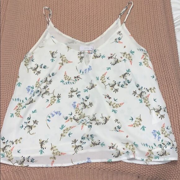 Lush floral camisole - Picture 2 of 4